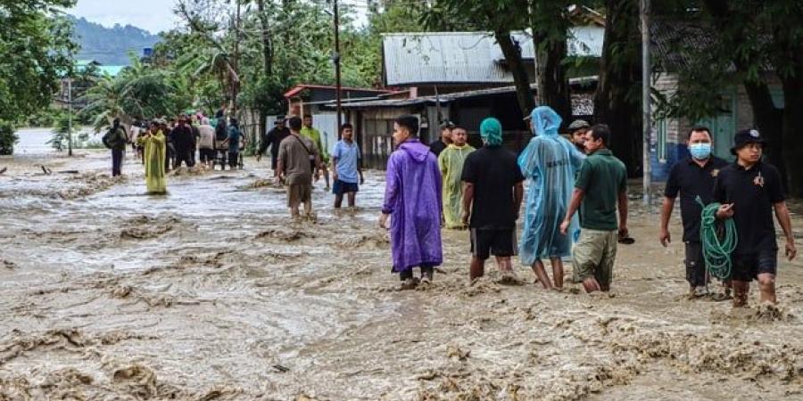 مقتل 22 شخصا بسبب انهيارات أرضية وفيضانات في الهند - تواصل نيوز
