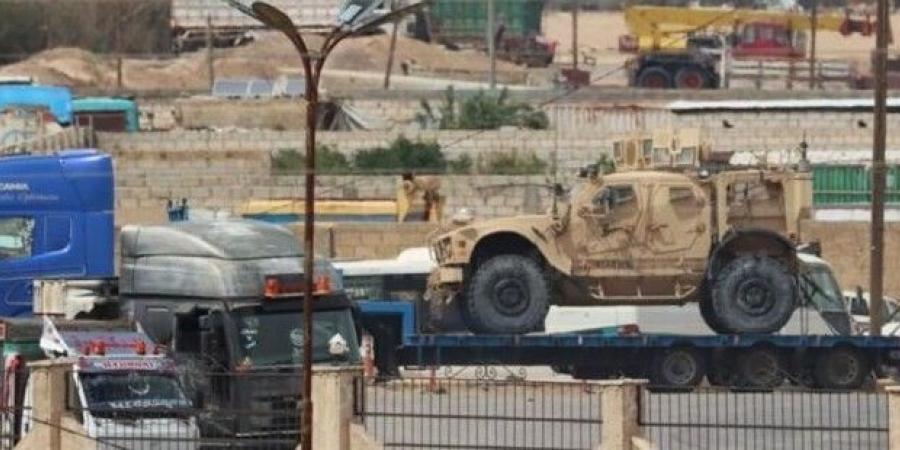 "المرصد السوري": 40 شاحنة عسكرية وصلت إلى قاعدة التحالف الدولي بريف الحسكة - تواصل نيوز