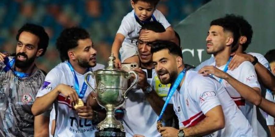 فرحة اللقب مؤجلة مادياً.. لاعبو الزمالك ينتظرون مكافآت كأس مصر بعد العيد - تواصل نيوز