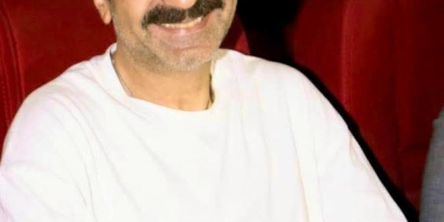 تزامنا مع واقعة محمود حمدان وأحمد آدم.. الفنان ياسر عزت: نجم كبير اتريق عليا وقال هي المشرحة ناقصة قتلة - تواصل نيوز