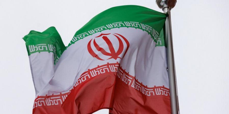 طهران: بدء الحرب مع إيران لعب بالنار وعبث بذيل الأسد - تواصل نيوز