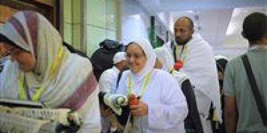 بعثة الحج المصرية تواصل تفويج الحجاج إلى أرض الوطن وسط تنظيم دقيق ورعاية متكاملة - تواصل نيوز