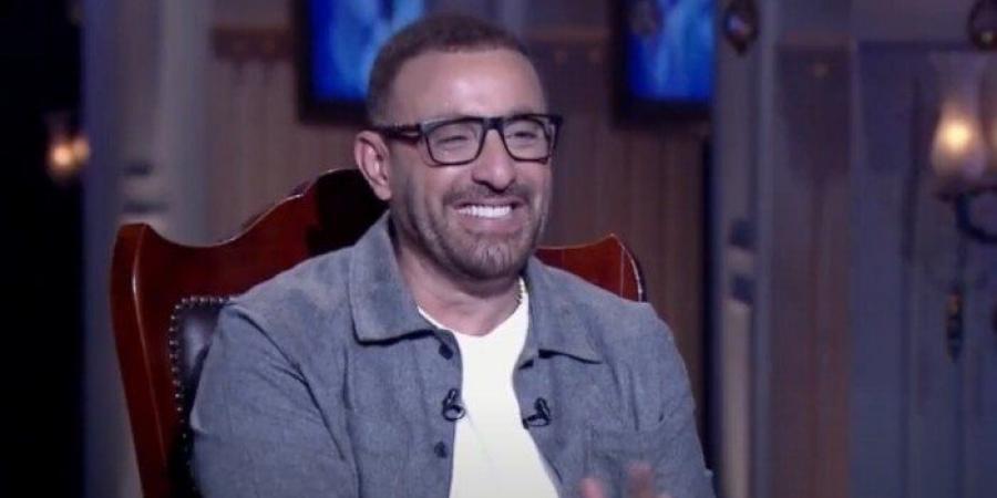 شاهد الان - «مقدرش أدفن نفسي».. أحمد السقا يكشف سر عدم مشاركته في دفن سليمان عيد - تواصل نيوز