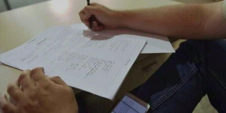 شاهد الان - امتحانات الثانوية العامة 2025.. أول رد رسمي بشأن تسريب امتحان التربية الدينية - تواصل نيوز