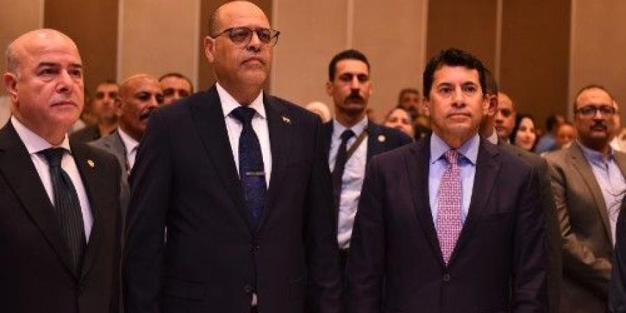 عاجل وحصرى - وزير العمل: "مشواري" يجسد حرص الدولة على تنمية المهارات الحياتية للشباب - تواصل نيوز