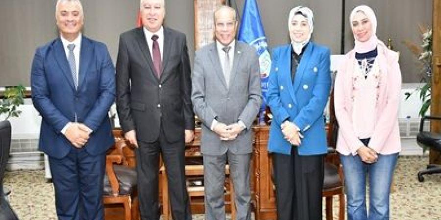 جامعة قناة السويس تُنظّم ندوة "حرب أكتوبر في ذاكرة التاريخ" - صحيفة تواصل