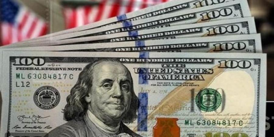 الدولار الأمريكي يواصل التراجع أمام العملات الرئيسية.. ما السبب؟ - صحيفة تواصل
