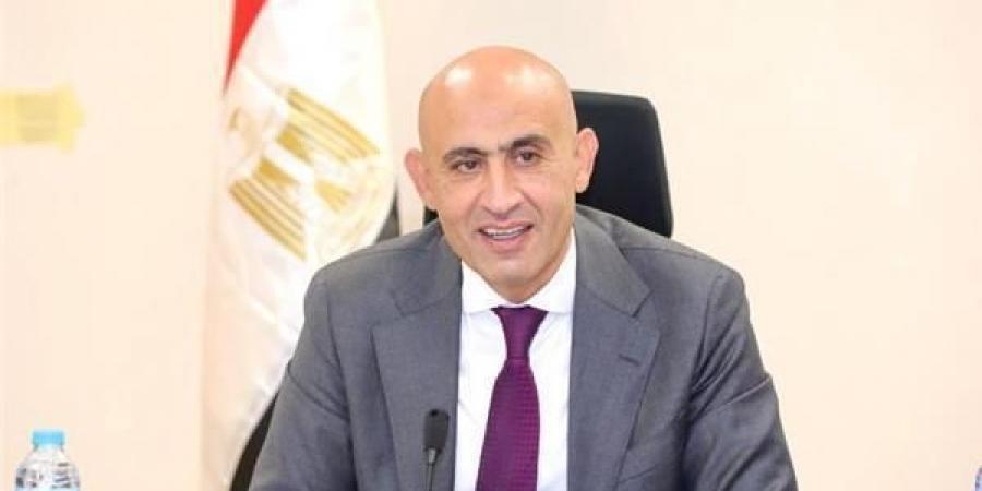 هل سيتغير موعد دخول وخروج الطلاب بعد إلغاء التوقيت الصيفي؟ - تواصل نيوز