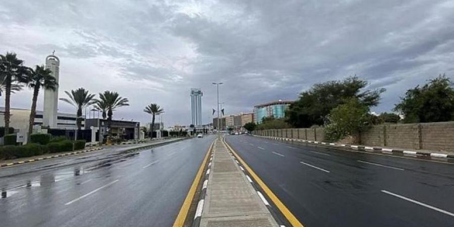 هل أنت مستعد للطقس اليوم؟ اكتشف توقعات درجات الحرارة في كل مدن السعودية! - تواصل نيوز