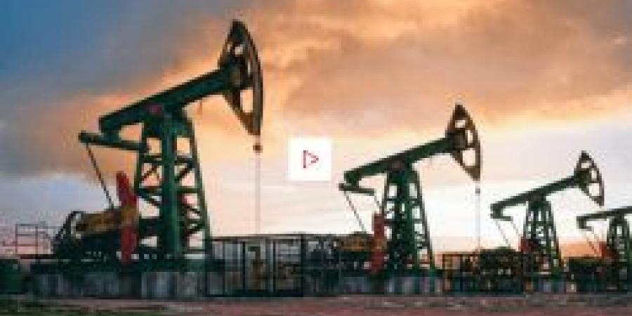 تراجع أسعار النفط وسط مؤشرات على زيادة المعروض - تواصل نيوز