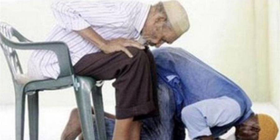 تعرف على أهم أحكام الصلاة على الكرسي في المسجد - تواصل نيوز