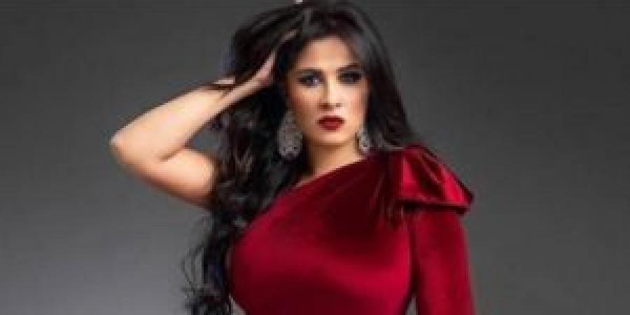 ياسمين عبدالعزيز تبدأ تصوير فيلمها الجديد «خلي بالك من نفسك» - تواصل نيوز