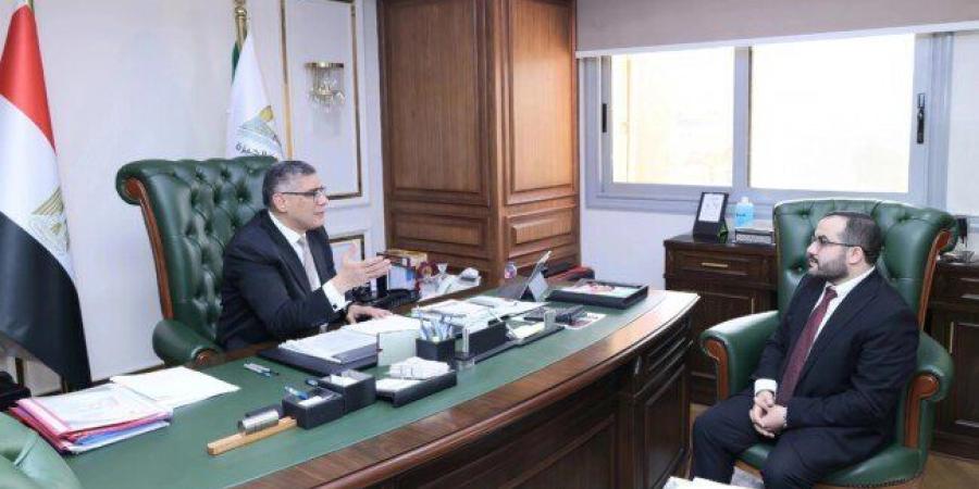 للارتقاء بالخدمات الطبية لـ 5.4 مليون منتفع.. محافظ الجيزة يتابع مستجدات تطوير منظومة التأمين الصحي - تواصل نيوز