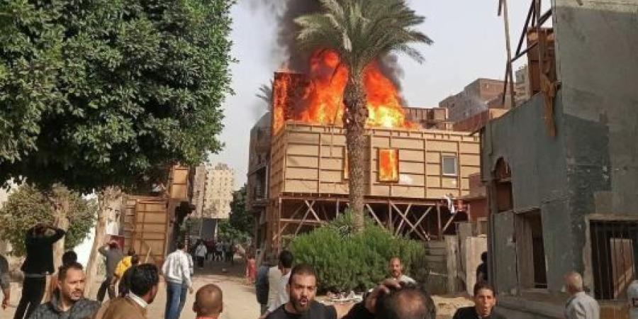 دون إصابات.. أول صور من حريق لوكيشن مسلسل «الكينج» في استديو مصر - تواصل نيوز