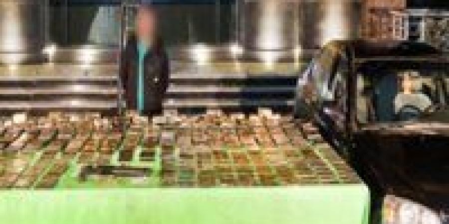 مصرع عنصرين إجراميين وضبط مخدرات بـ 102 مليون جنيه في الأقصر - تواصل نيوز