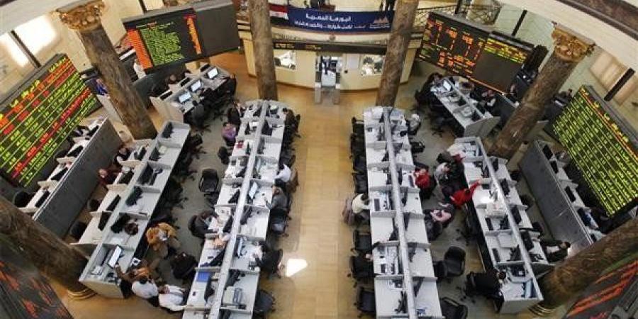 البورصة المصرية تختتم نوفمبر بتراجع المؤشرات وسط تداولات متباينة - تواصل نيوز