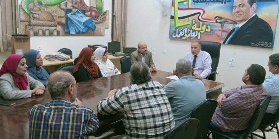 تعليم أسيوط يعلن بدء التسجيل فى مبادرة شتاء رقمى لبناء قدرات الطلاب - تواصل نيوز