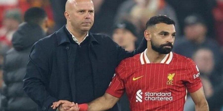 سلوت يوضح سبب استبعاد محمد صلاح من تشكيل ليفربول أمام وست هام - تواصل نيوز