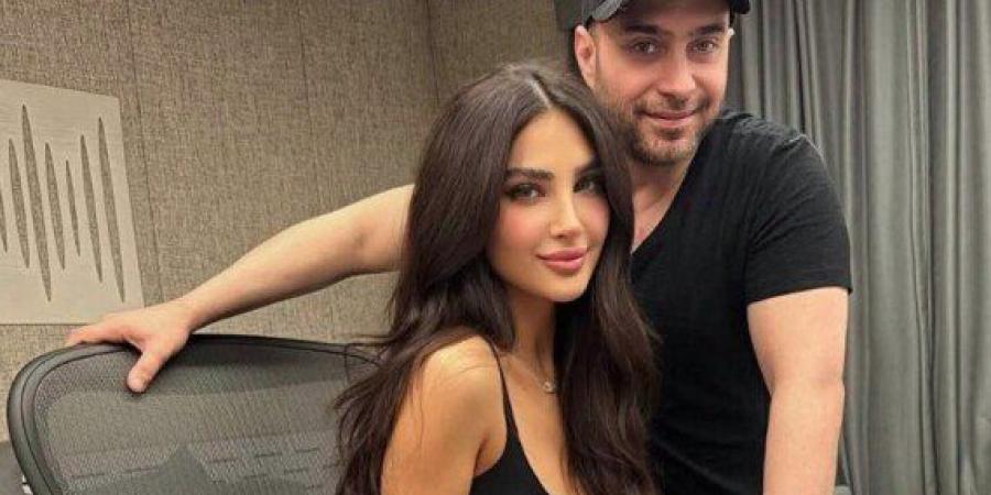 صورة حسام حبيب وشيراز تشعل السوشيال ميديا.. وتساؤلات حول وجود علاقة بينهما - تواصل نيوز