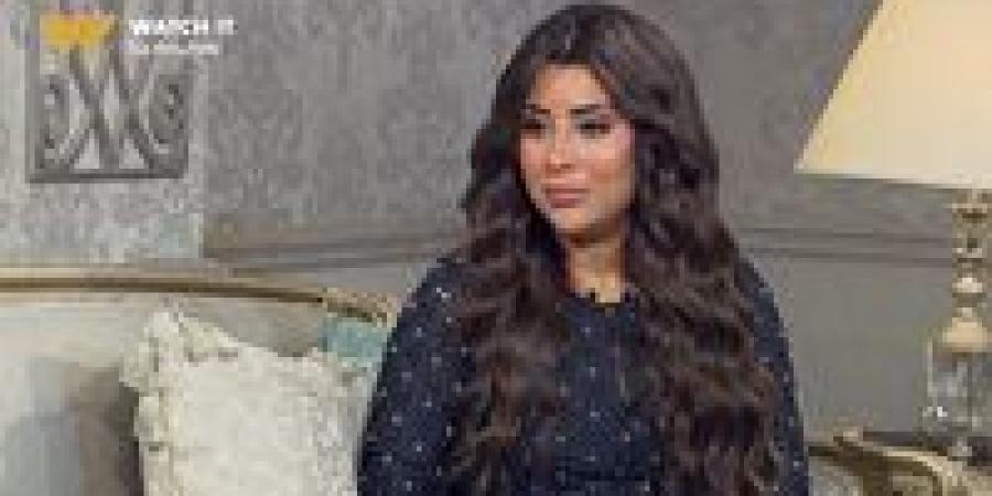 آيتن عامر: اتخصملي 7 آلاف جنيه بسبب نص ساعة تأخير.. وعمري ما اشتغلت بالواسطة - تواصل نيوز