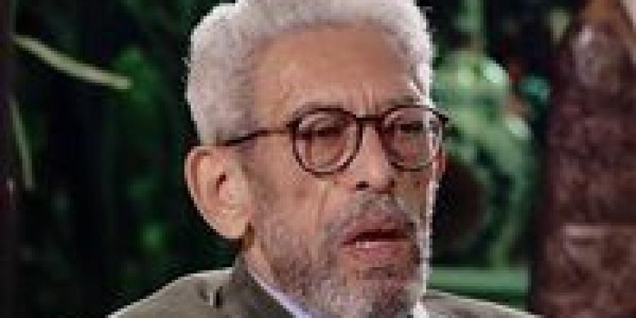 اليوم.. أسرة المخرج داوود عبد السيد تستقبل عزاءه بكنيسة مارمرقس - تواصل نيوز