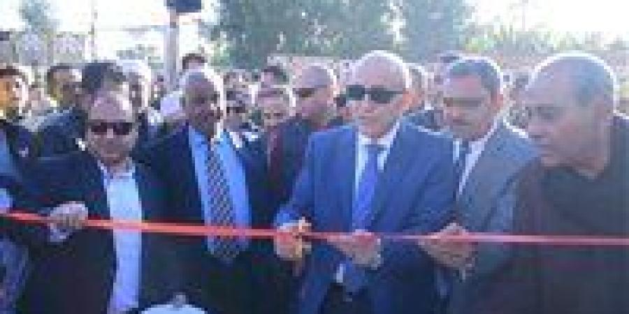 احتفالاً بالعيد القومي للمحافظة.. محافظ الأقصر يفتتح 3 محطات للصرف الصحي - تواصل نيوز