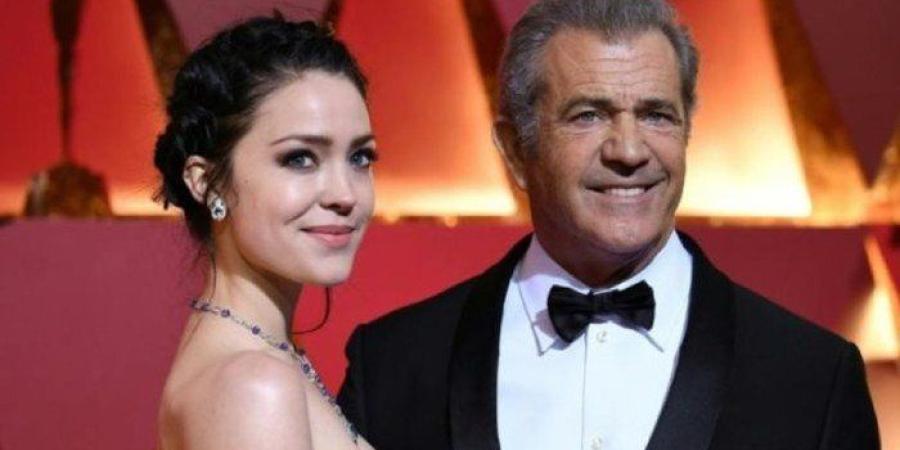 انفصال ميل جيبسون وروزاليند روس بعد 9 سنوات.. ما القصة؟ - تواصل نيوز