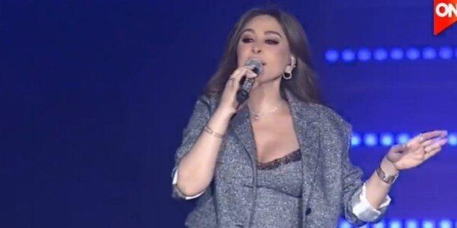 «حلوة يا بلدي» و«حالة حب» تشعلان حماس جمهور إليسا في احتفالات رأس السنة 2026 - تواصل نيوز