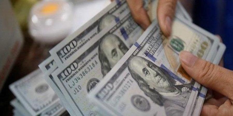 قضايا قيمتها 8 ملايين جنيه.. ضربات متتالية ضد تجار العملة الأجنبية - تواصل نيوز