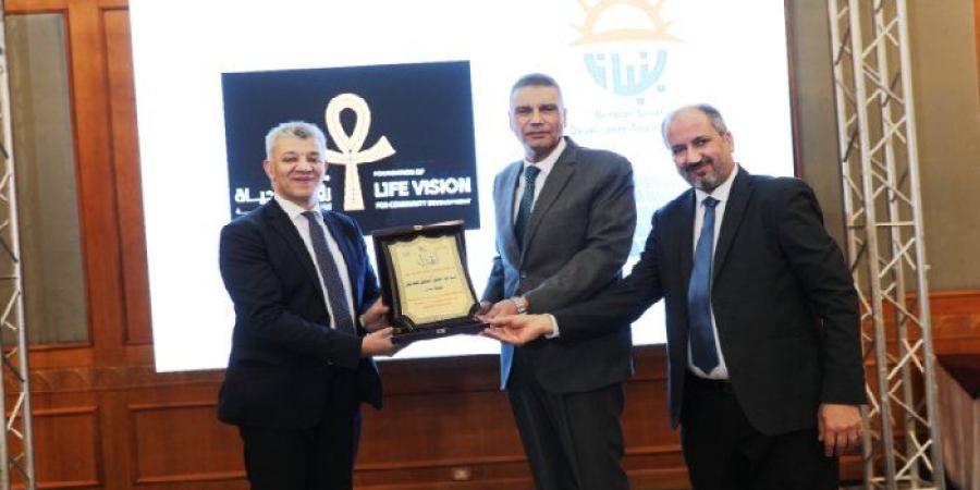 كمال: رؤية الرئيس السيسي جعلت أسوان عاصمة مصر للطاقة الشمسية - تواصل نيوز