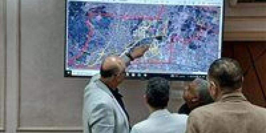 محافظ القليوبية يبحث إجراءات تحويل قرية "القلج" وتوابعها بمركز الخانكة إلى مدينة مستقلة - تواصل نيوز