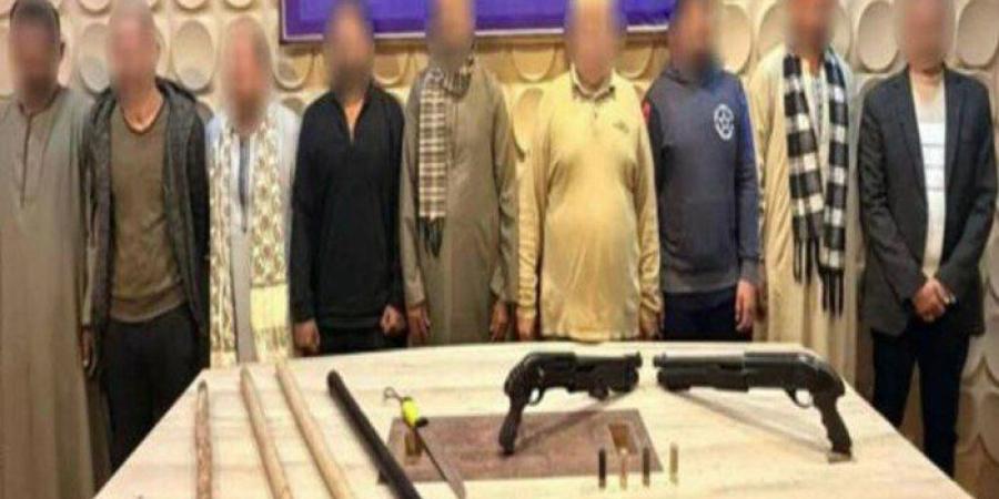 مشاجرة بالأسلحة النارية والبيضاء في شوارع بدر.. والأمن يضبط طرفيها - تواصل نيوز