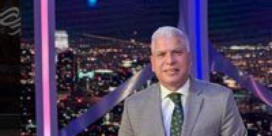 وائل جمعة يحمّل آرني سلوت مسؤولية تراجع ليفربول هذا الموسم ويدافع عن محمد صلاح - تواصل نيوز