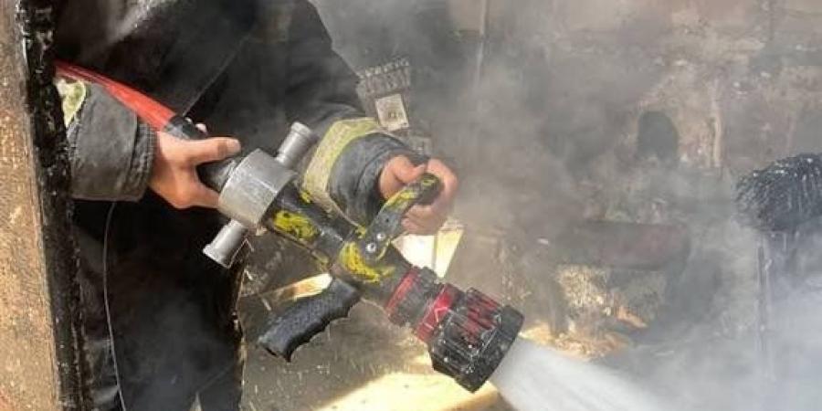 بسبب الغاز.. السيطرة على حريق نشب فى شقة سكنية بالشرقية - تواصل نيوز