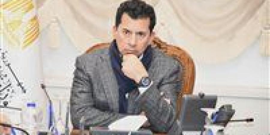 وزير الرياضة يبحث استضافة مصر لدورة الألعاب الأفريقية 2027 - تواصل نيوز