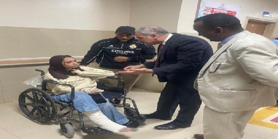 رئيس جامعة أسوان: لا وفيات بحادث طالبات الخدمة الاجتماعية والرعاية الطبية مستمرة - تواصل نيوز