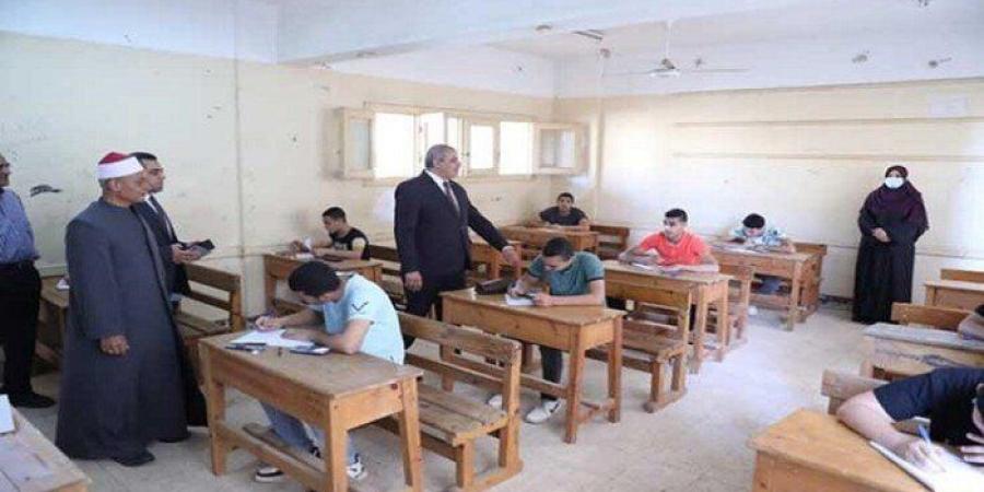 متى تنتهي امتحانات الترم الأول 2025 - 2026 لمراحل النقل بالأزهر الشريف؟ - تواصل نيوز