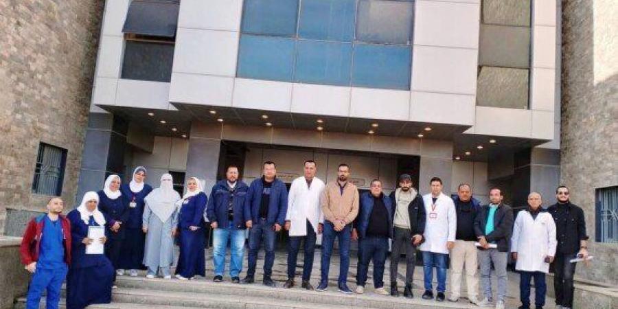 مدير صحة مطروح يستهل جولات العام الجديد من السلوم لمتابعة الحجر الصحي - تواصل نيوز