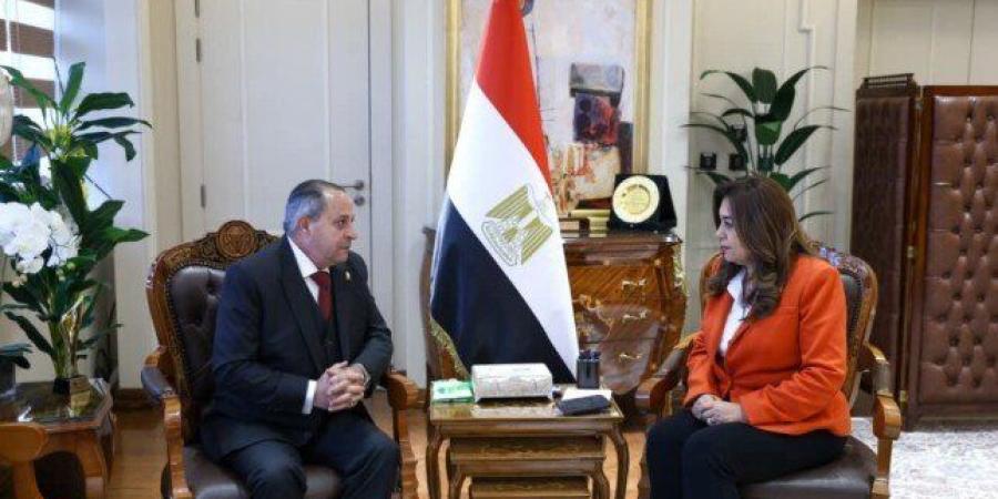 وزيرة التنمية المحلية تتابع مشروعات التطوير ومنظومة المخلفات ببورسعيد - تواصل نيوز