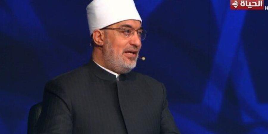 مفتي الجمهورية يشيد بتلاوة المتسابق محمد القلاجي: أداءه جاء أكثر تميزًا في هذه الجولة - تواصل نيوز