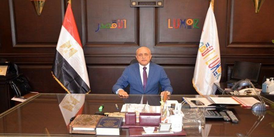 محافظ الأقصر يسند مشروع محطة رفع صرف صحي وخط طرد الحبيل بتكلفة 706.499 مليون جنيه - تواصل نيوز