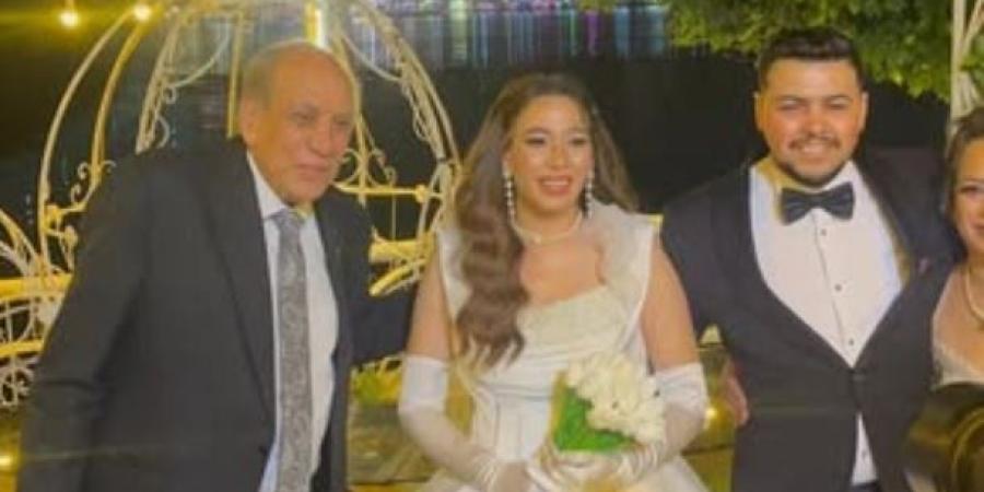 أبرزهم أشرف زكي.. نجوم الفن يشاركون منير مكرم احتفاله بزفاف ابنته - تواصل نيوز