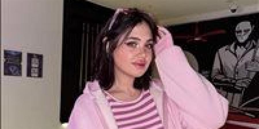 فيديو جديد للبلوجر حبيبة رضا على البحر.. ومتابعوها يترقبون ردها على الجدل الأخير - تواصل نيوز