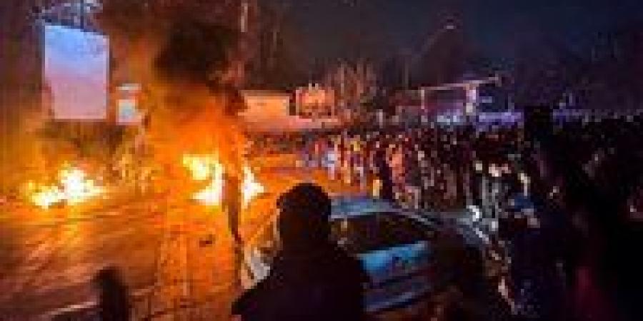 وسط تحذرات حقوقية.. تراجع احتجاجات إيران بعد حملة قمع واسعة.. ماذا يحدث؟ - تواصل نيوز