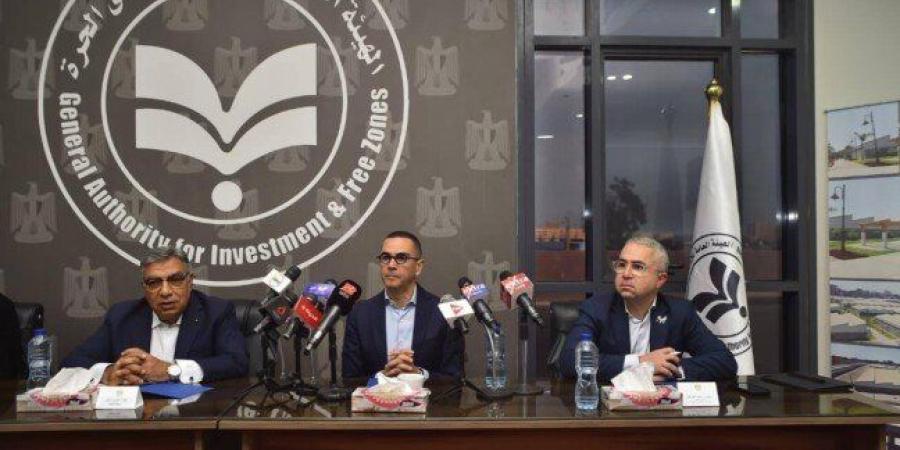 وزير الاستثمار يبحث مع مستثمري المنطقة الاستثمارية بالدقهلية سبل التوسع وتذليل العقبات - تواصل نيوز