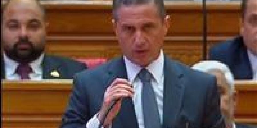 النائب مصطفى عمر: القاهرة باتت صمام أمان المنطقة ورسائل واشنطن تعكس وزن الدولة المصرية - تواصل نيوز