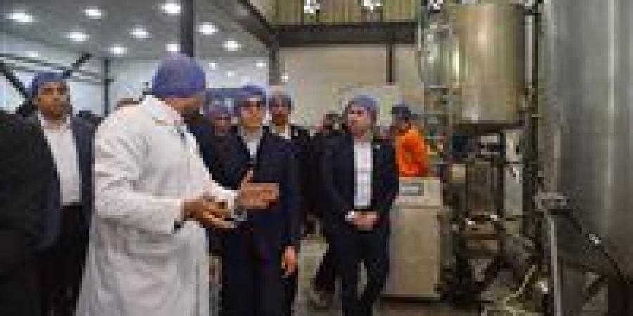 تفقد المصانع وتعزيز الإنتاجية.. وزير الاستثمار يطلق خطوات لدعم القطاع الصناعي المحلي - تواصل نيوز