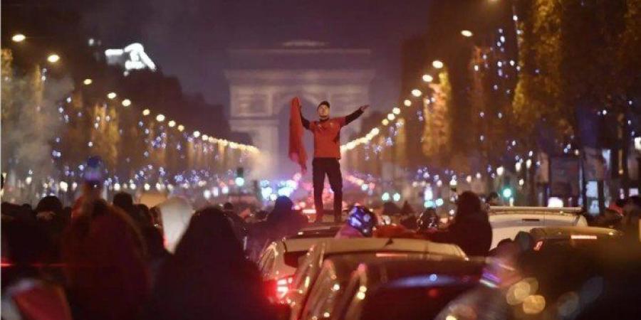 فرنسا تمنع المغاربة و السنغاليين من الاحتفال في "الشانزليزيه" - تواصل نيوز