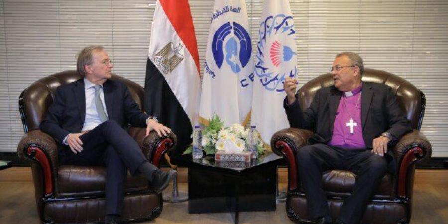 حوار ديني ومجتمعي.. لقاء بين الطائفة الإنجيلية ومفوض الحكومة والسفير الألماني بالقاهرة - تواصل نيوز