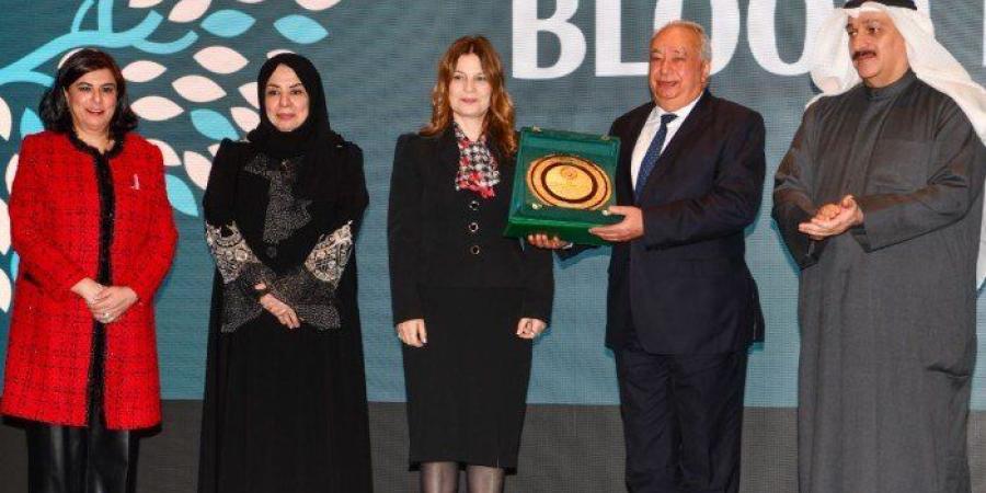 العوضي يفتتح المؤتمر العربي الـ15 لطب نقل الدم ويكرم الفائزين بجائزة العرب لخدمات نقل الدم - تواصل نيوز